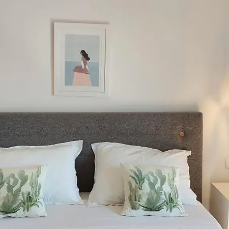 Luka 2 Guest house Hvar Town